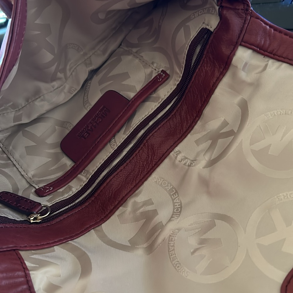 Michael Kors Clutch purse - Picture 6 of 7